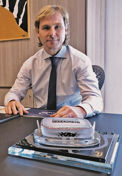 PAVEL NEDVĚD